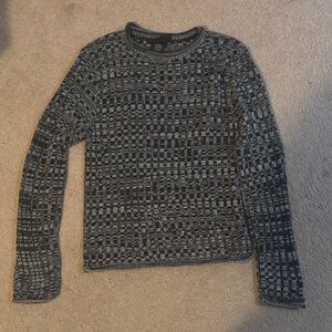 No Boundaries Men's Textured Black and Gray w/Silver Threading Crewneck Sweater